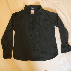 Levi’s sz medium green button down shirt